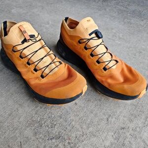 Men's Orange Trail Running Shoes